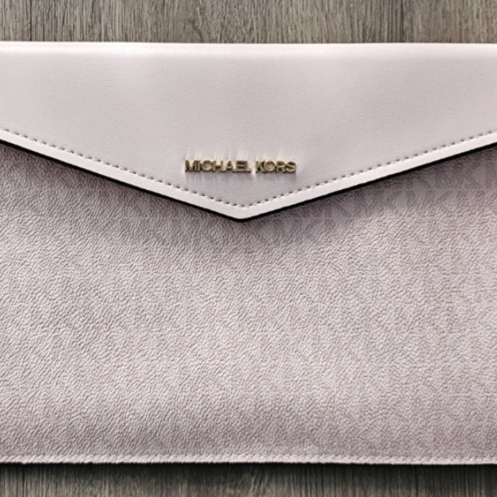 Michael Kors Pink‎ Envelope Style Clutch Purse - Picture 2 of 11